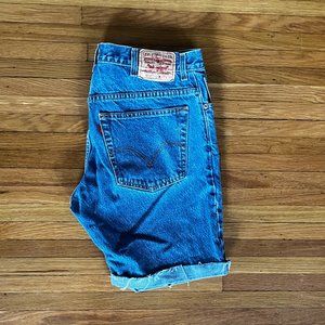 Levi's Cutoff Jean Shorts